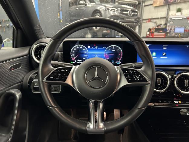 MERCEDES-BENZ A-Klasse A 180 d