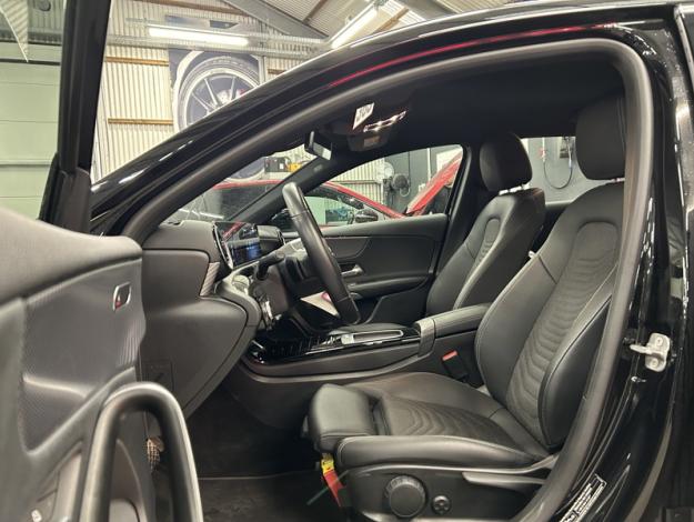 MERCEDES-BENZ A-Klasse A 180 d