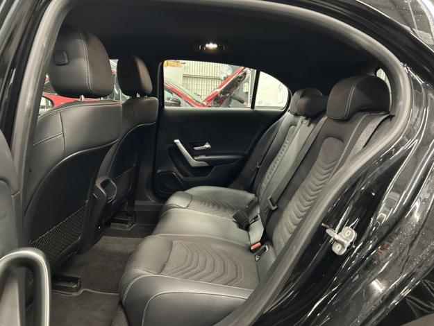 MERCEDES-BENZ A-Klasse A 180 d