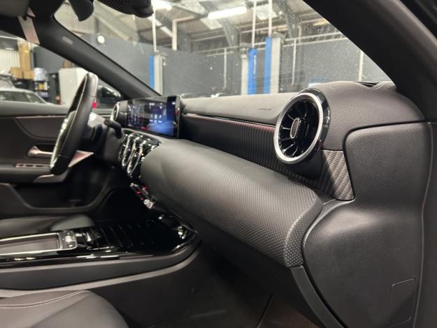 MERCEDES-BENZ A-Klasse A 180 d