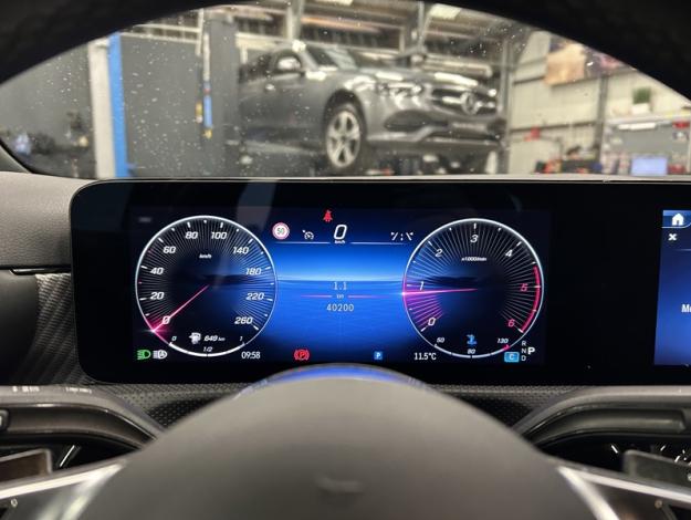 MERCEDES-BENZ A-Klasse A 180 d