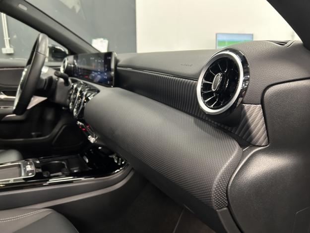 MERCEDES-BENZ A-Klasse A 180 d