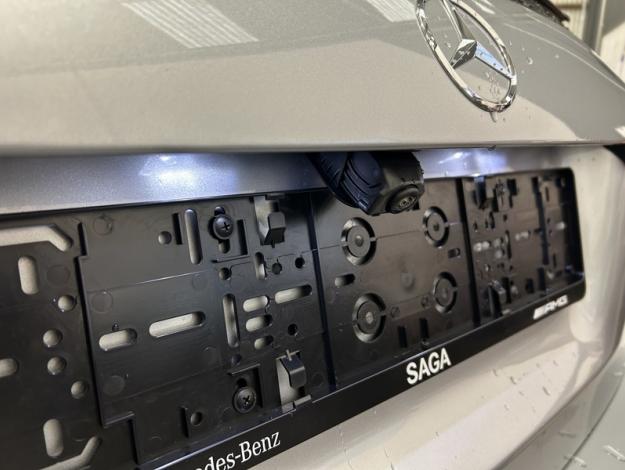 MERCEDES-BENZ A 250 e AMG Line Toit Pano 19p  