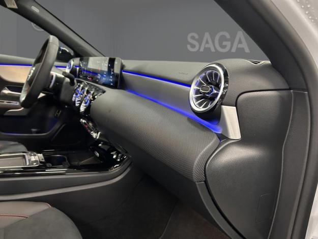 MERCEDES-BENZ A 250 e Berline AMG Pack Night  