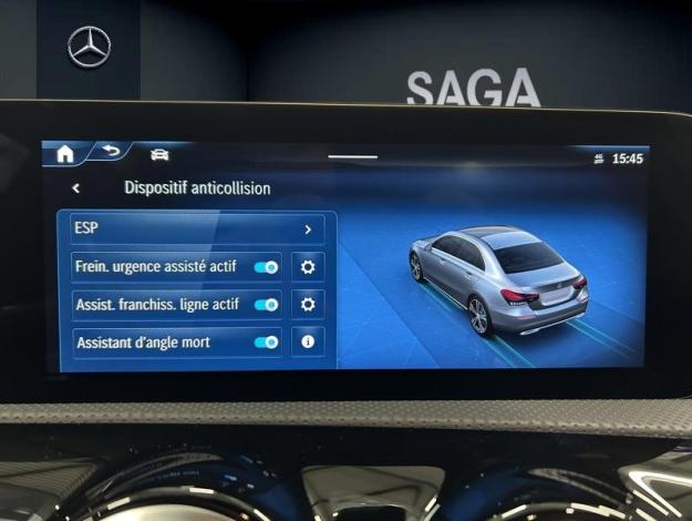 MERCEDES-BENZ A 250 e Berline AMG Pack Night  