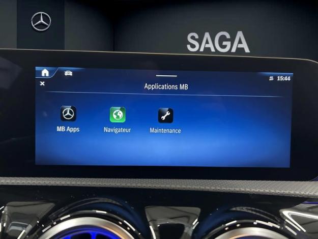 MERCEDES-BENZ A 250 e Berline AMG Pack Night  