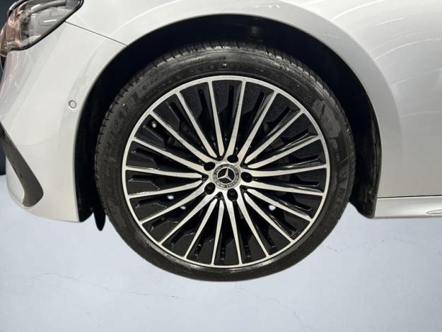 MERCEDES-BENZ E 300 de Berline AMG Hyperscreen Pano  