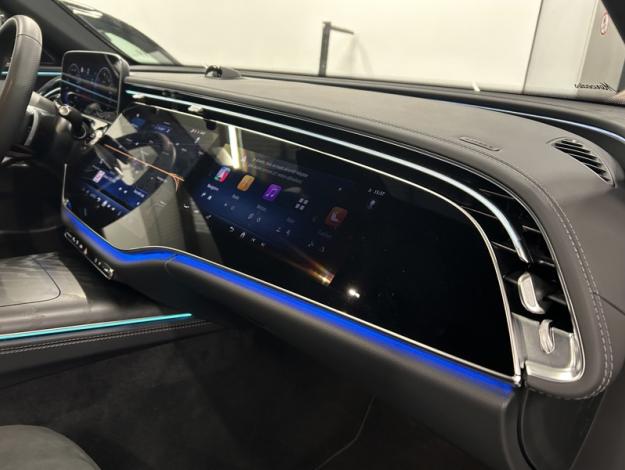 MERCEDES-BENZ E 300 de Berline AMG Hyperscreen Pano  