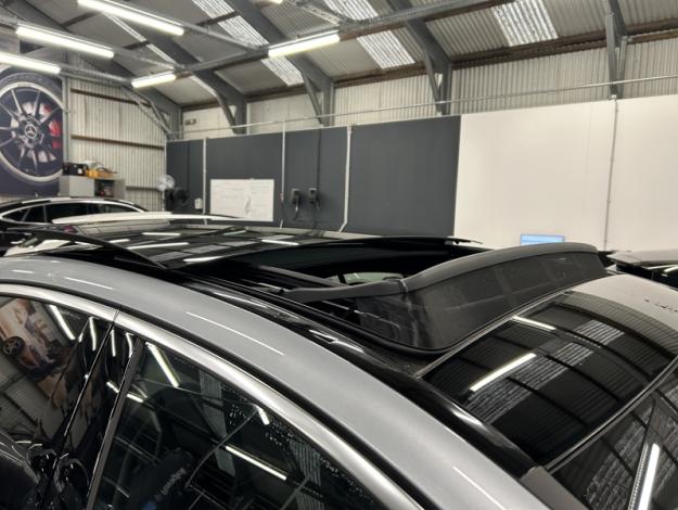 MERCEDES-BENZ E 300 de Berline AMG Hyperscreen Pano  