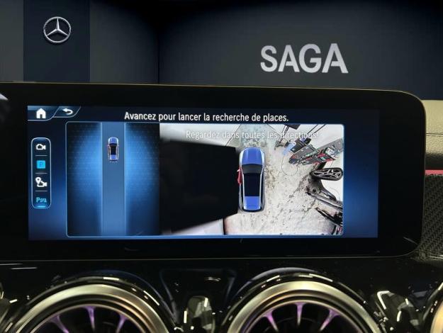 MERCEDES-BENZ GLB 35 AMG 4Matic Pano Attelage Facelift  