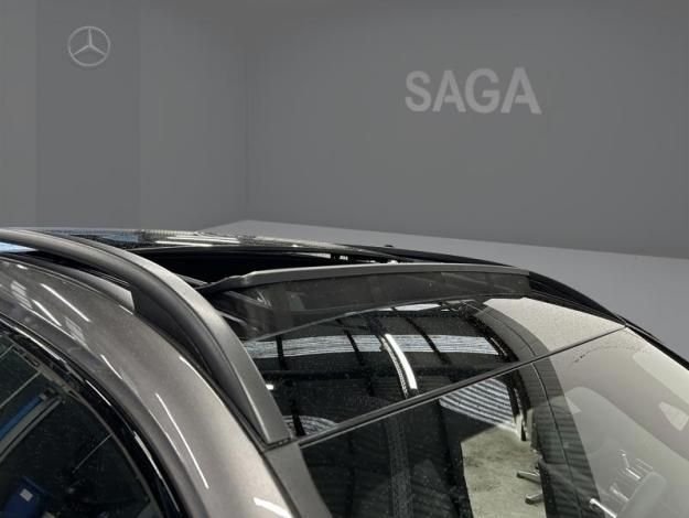 MERCEDES-BENZ GLB 35 AMG 4Matic Pano Attelage Facelift  