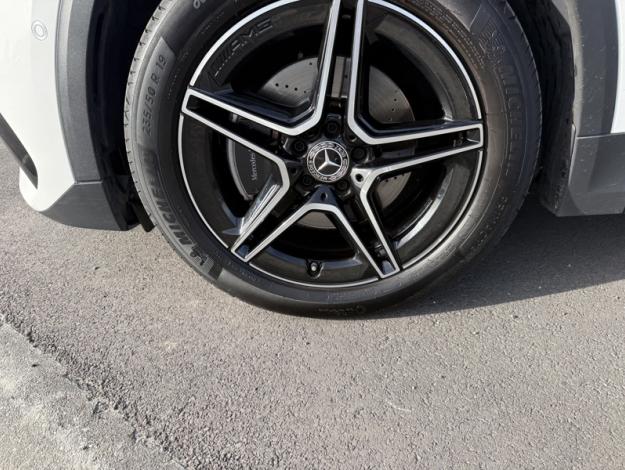 MERCEDES-BENZ GLA-Klasse GLA 200 d Off-Roader