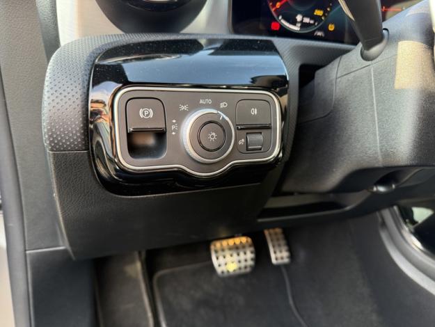 MERCEDES-BENZ CLA-Klasse CLA 180 Coupé