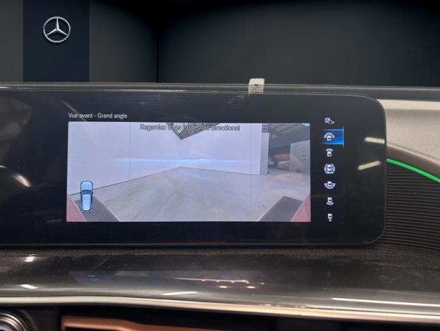 MERCEDES-BENZ EQC 400 4MATIC AMG Line Toit ouvrant  