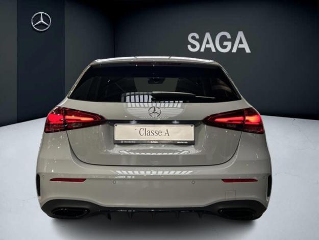 MERCEDES-BENZ A 180 d  AMG Line