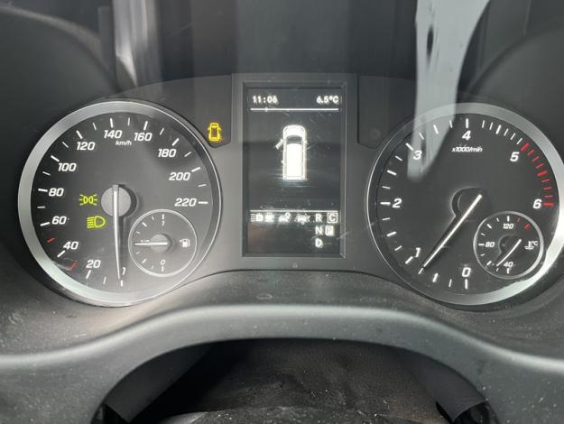 MERCEDES-BENZ Vito Vito 124 CDI 4x4 Mixto L2