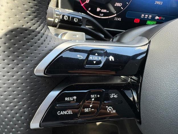 MERCEDES-BENZ GLC 300 e 4M AMG Pack Night Pano Attelage  