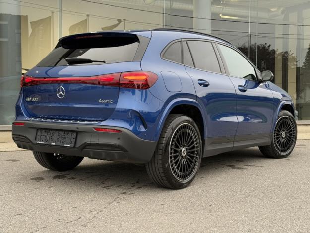 MERCEDES-BENZ EQA EQA 300 4MATIC