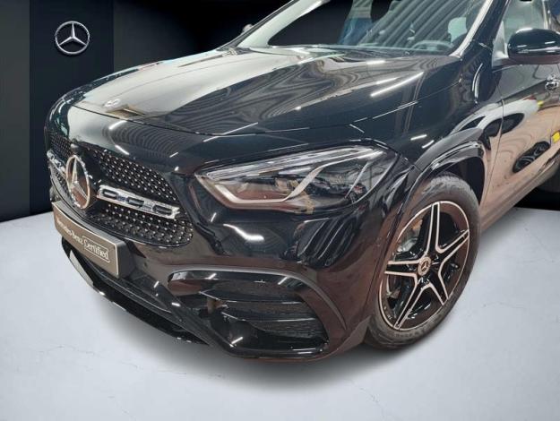 MERCEDES-BENZ GLA-Klasse GLA 180 Off-Roader