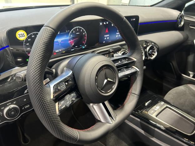 MERCEDES-BENZ A 180   Star Edition