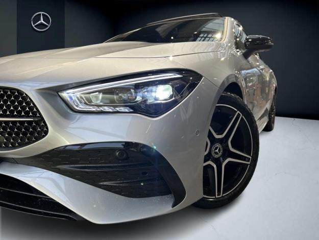 MERCEDES-BENZ CLA 180 Coupé  Star Edition