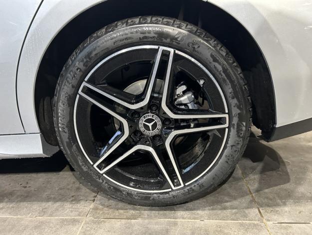 MERCEDES-BENZ CLA 180 Coupé  Star Edition