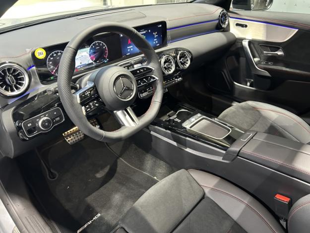 MERCEDES-BENZ CLA 180 Coupé  Star Edition