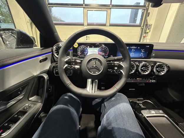 MERCEDES-BENZ CLA 180 Coupé  Star Edition
