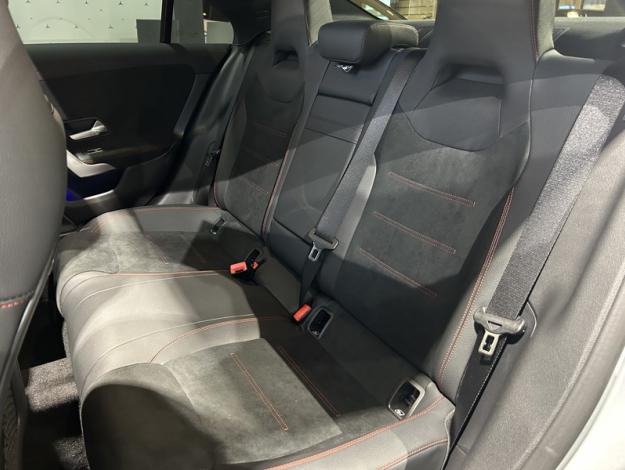 MERCEDES-BENZ CLA 180 Coupé  Star Edition