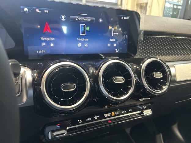 MERCEDES-BENZ GLB 180 GLB 180 Cyber Edition  Cyber Edition