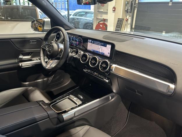 MERCEDES-BENZ GLB 180 GLB 180 Cyber Edition  Cyber Edition