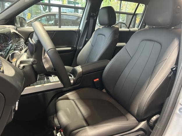 MERCEDES-BENZ GLB 180 GLB 180 Cyber Edition  Cyber Edition