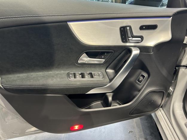 MERCEDES-BENZ CLA 180 CLA 180 Shooting Brake Star Edition  Shooting Brake Star Edition