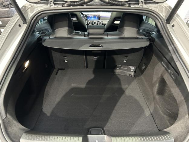 MERCEDES-BENZ CLA 180 CLA 180 Shooting Brake Star Edition  Shooting Brake Star Edition