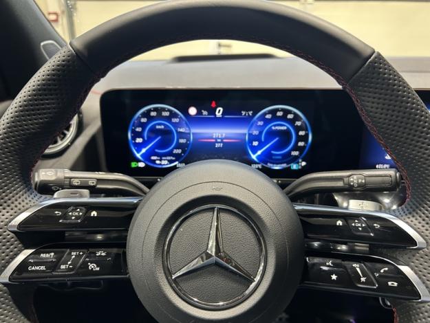 MERCEDES-BENZ EQA 250 +  Business Star Edition