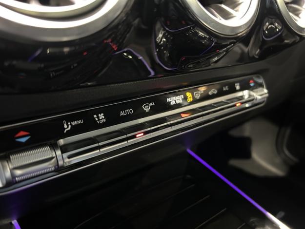 MERCEDES-BENZ EQA 250 +  Business Star Edition