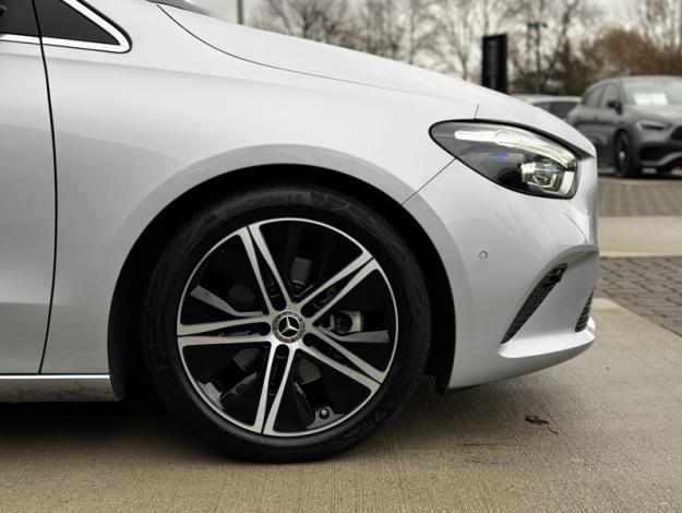 MERCEDES-BENZ Classe B B 180 d