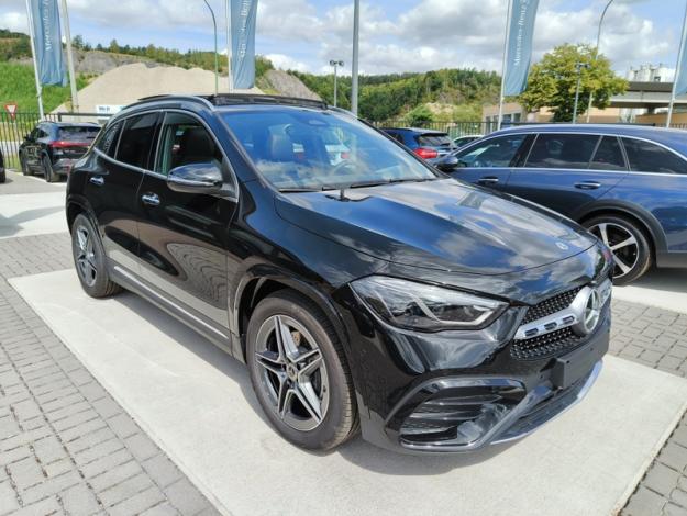 MERCEDES-BENZ GLA 180 d AMG Line - SAGA Huy (+32 85 23 69 00) 