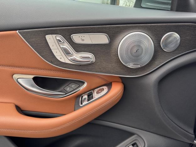 MERCEDES-BENZ C-Klasse C 200 Coupé 4MATIC AMG Line