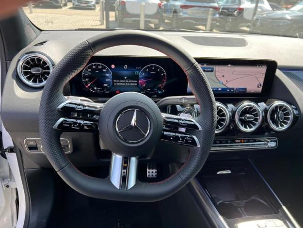 MERCEDES-BENZ GLA 180 Star Edition - SAGA Huy (+32 85 23 69 00) 