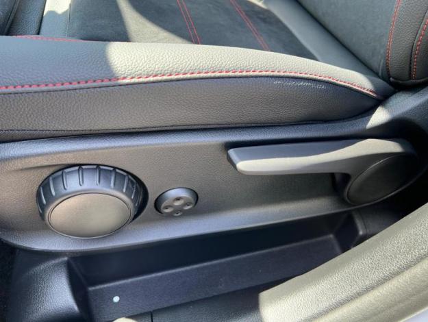 MERCEDES-BENZ GLA 180 Star Edition - SAGA Huy (+32 85 23 69 00) 