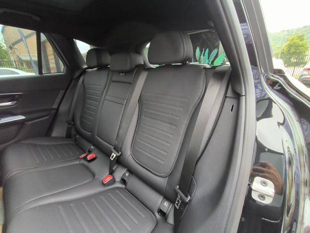 MERCEDES-BENZ GLC-Klasse GLC 200 d 4MATIC Off-Roader