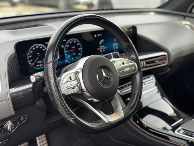 MERCEDES-BENZ EQC 400 AMG Line 4MATIC - 5 ANS GARANTIE  