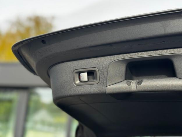 MERCEDES-BENZ EQC 400 AMG Line 4MATIC - 5 ANS GARANTIE  