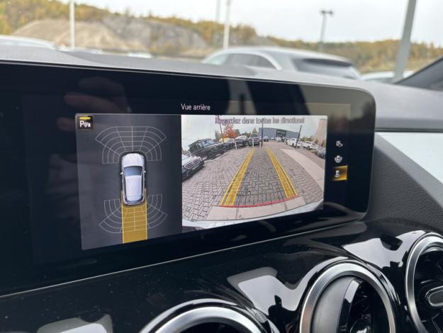 MERCEDES-BENZ GLA 180 d Luxury Line  