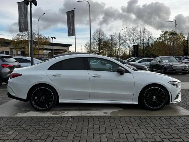 MERCEDES-BENZ CLA 200 d AMG Line    