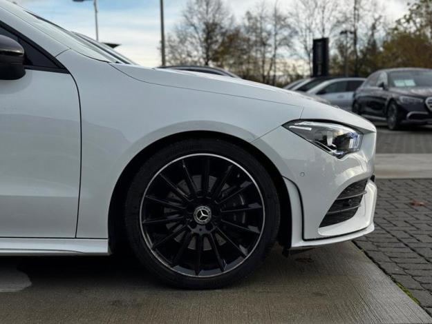 MERCEDES-BENZ CLA 200 d AMG Line    