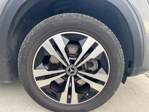 MERCEDES-BENZ GLB 180 d Luxury Line 7 Places   