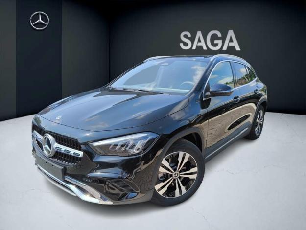 MERCEDES-BENZ GLA 180 Cyber Edition  GLA 180 Cyber Edition