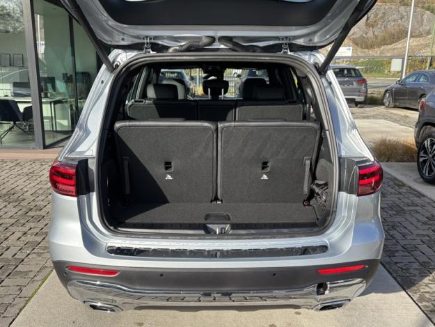 MERCEDES-BENZ GLB 180 Cyber Edition  Cyber Edition